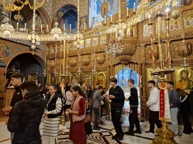 Θεία Λειτουργία για τους εξεταζομένους μαθητές